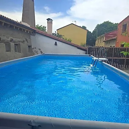 La Casona Del Rio Abion Estalagem Valdealvillo